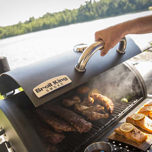 Broil King Smoke Charcoal XL Grill